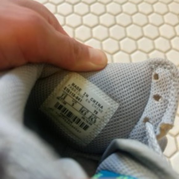 Vintage Silver Nike Court Force High Tops - Picture 7 of 7